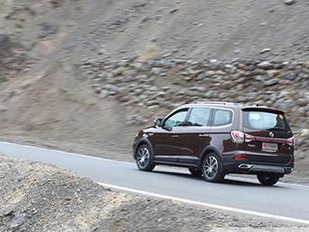 别看不起10万内的7座SUV，这几款连后排出风口都有