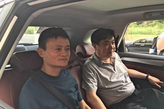 马云都对它赞不绝口，年度自主SUV竟是荣威RX5