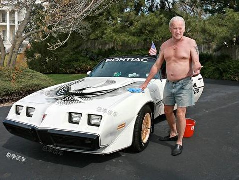 美国副总统，一辆车开了50年，参加车展只看不买