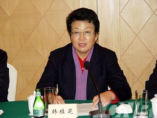 这16位好色女贪官主动献身，日后提拔，获得晋升
