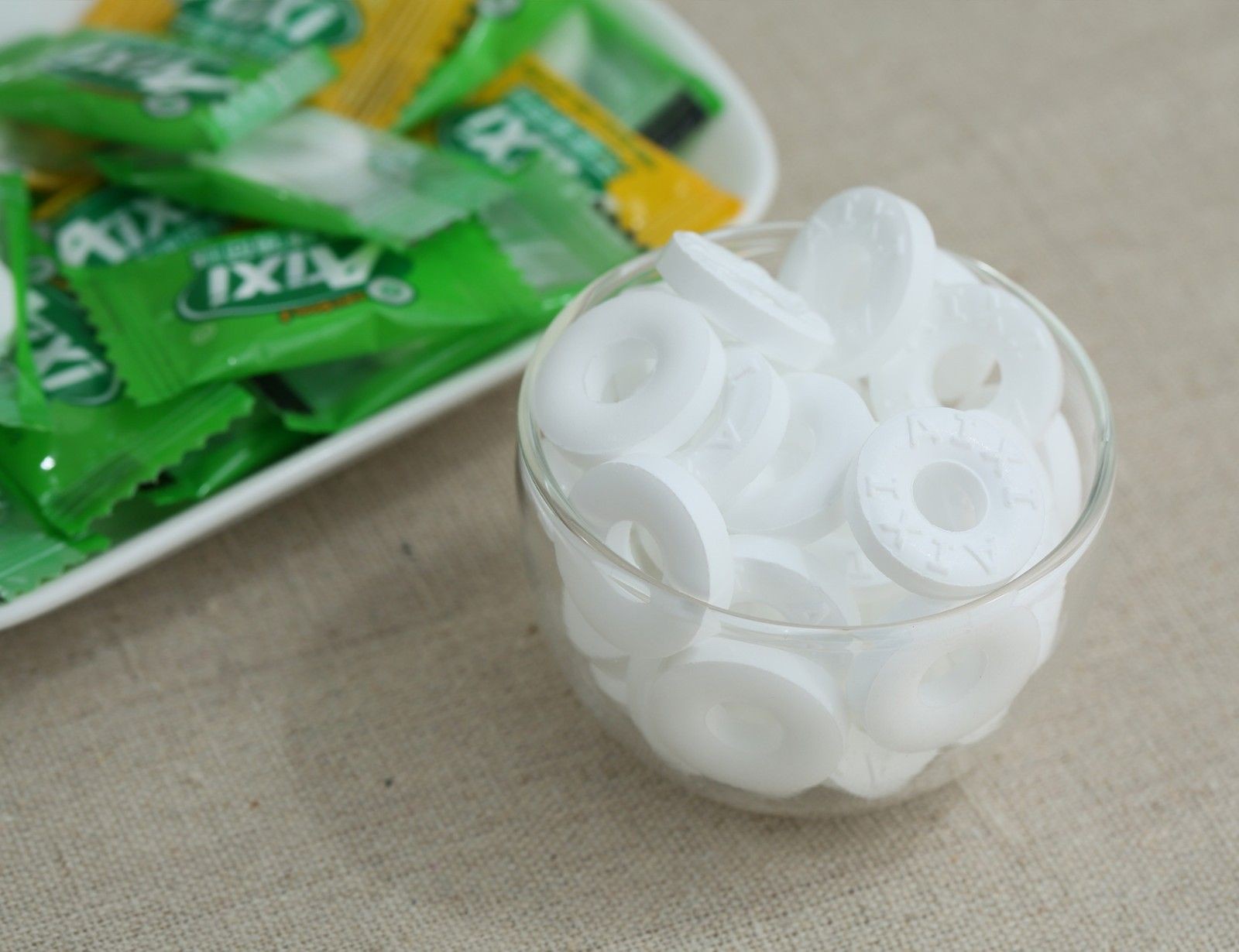 上高速开一个小时就开始犯困怎么办?