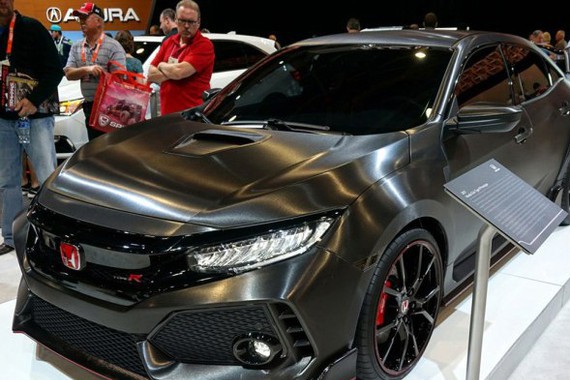 新思域TYPE R内饰：球头档把配赛车座椅