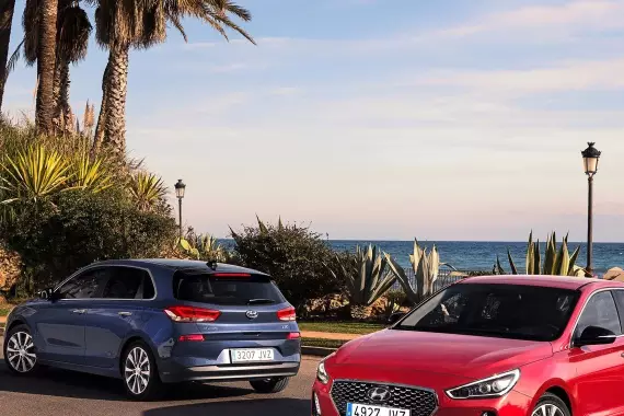 史上最强韩系小钢炮曝光，外形帅到爆，卖10万必火！