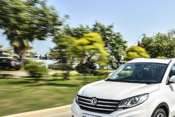 起步价差3千 风光580离宝骏560有多远