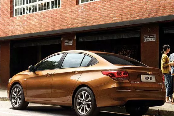 跟朗逸、英朗同级的美系车，10万即可买顶配！