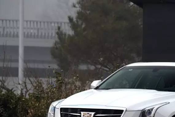 奔驰宝马烂大街？这几款20多万的车照样能给你豪华品质感！