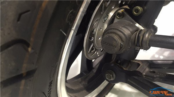 双前轮智能电动车 转弯不累么