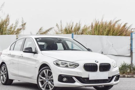 仅需20万就可以开着大奔去接你心爱的她