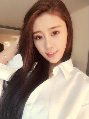女星亲自揭露潜规则细节，资深音乐人对她从上摸到下