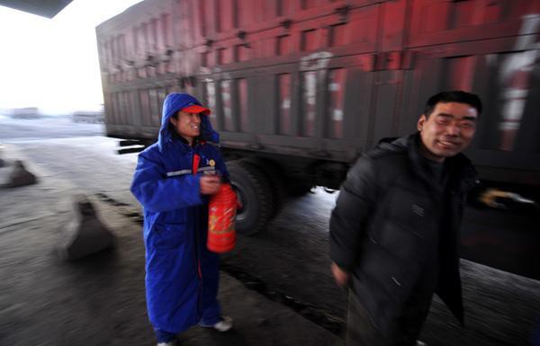 犹如过山车！央视新闻纪录苦逼煤炭市场