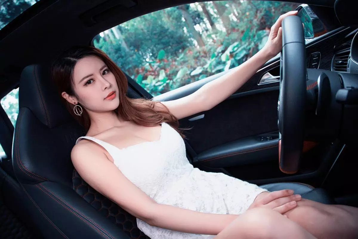 axanm美女内衣图片_内衣美女(2)