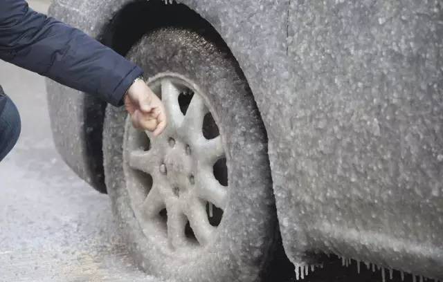冰雪道路行车安全及除雪防冻攻略-手机新浪汽