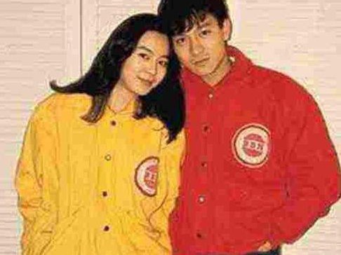 刘德华一家生活幸福美满，女儿萌萌哒，私下座驾奢华