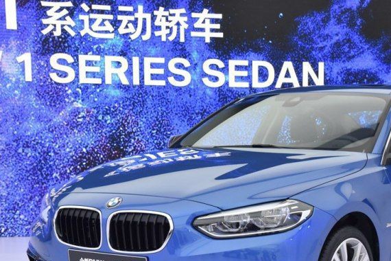 A3是好车 但不妨买1系三厢让她开心就好