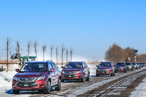 比亚迪秦100/唐100结伴上市，续航里程再升级