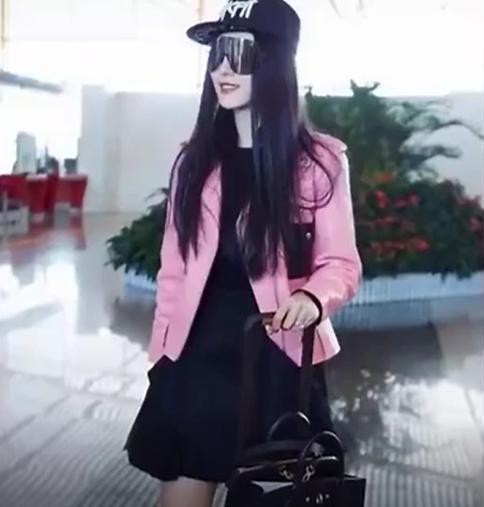 李晨范冰冰下月正式结婚, 薛之谦: 这波狗粮我吃了!