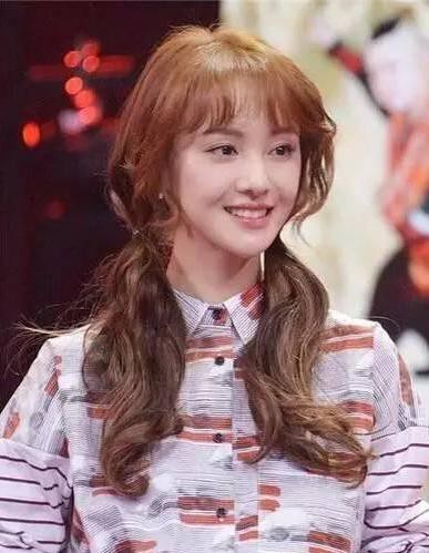 最美双马尾女神排行榜？杨幂baby倒数，第一却是她