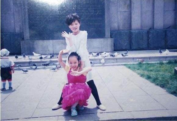 王思聪是富二代,中国女排有一位也是全民女神