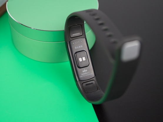 对飚小米手环2,乐心MAMBO2好在哪里?