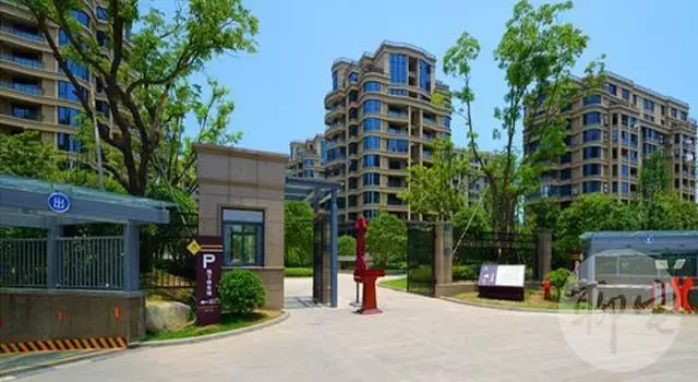 除了地段,小区的配套也是购房者们常常