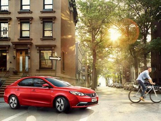 2017款荣威360上市 售价7.59-12.99万元