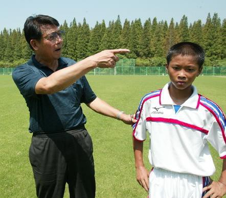 “聂卫平患癌后曾说要再活30年生活中“围棋