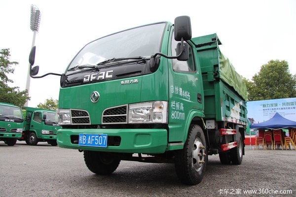 密闭式自卸小钢炮 详解东风力拓渣土车