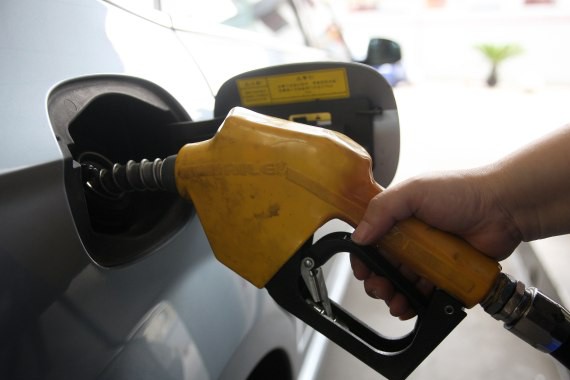 或“两连跌” 油价调整窗口3月28日开启