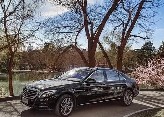 奔驰用“Ta”展现未来25%的豪车市场