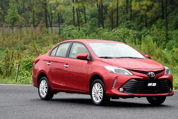 还不知道怎么选小型车？那就看着销量来吧！