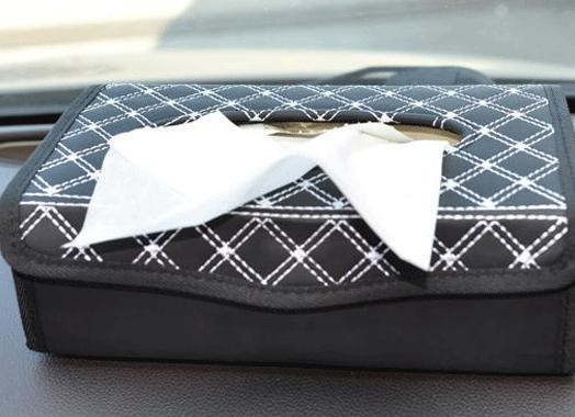 车载纸巾盒应该放在哪里？这个地方一定不要放！