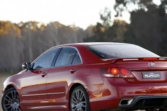 这货居然是凯美瑞？0-100比保时捷Boxster 2.0T还快