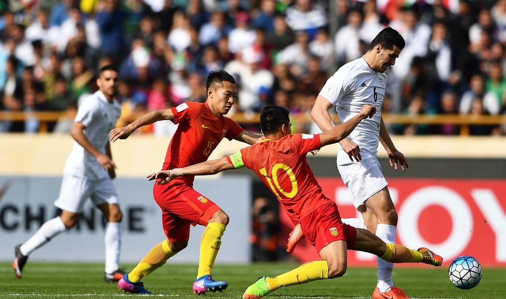 思考人生?国足0-1伊朗队 国足神锋整场比赛犹