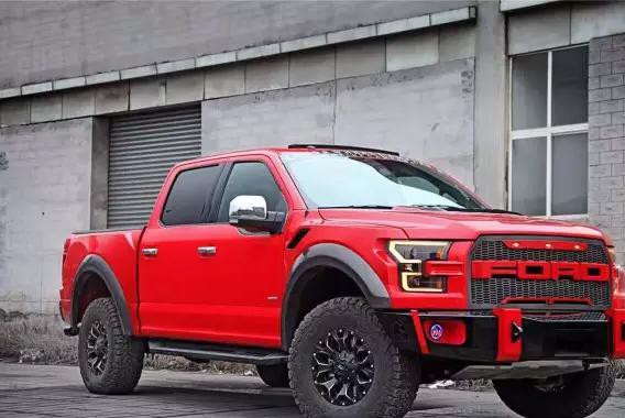 美国土豪最爱的玩具，这种车比SUV强太多！