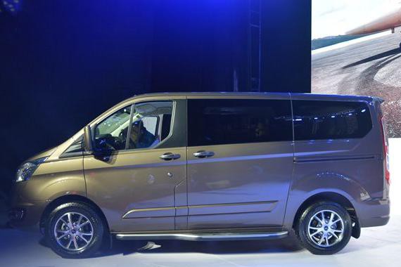 途睿欧自动档上市19.69万起 对标GL8您选谁