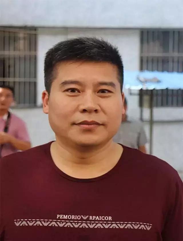 王玉军:勇敢的追梦人