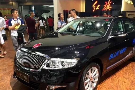 国产车召回：4家车企召回近20万辆，红旗略有神秘