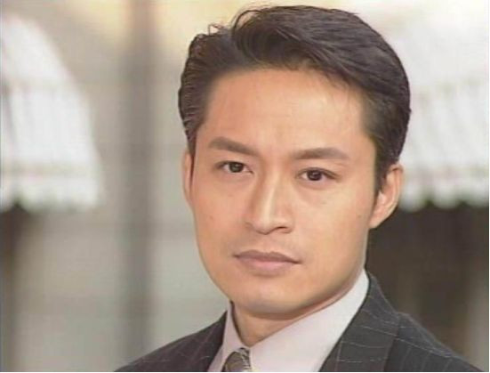 咆哮一词中的意思是