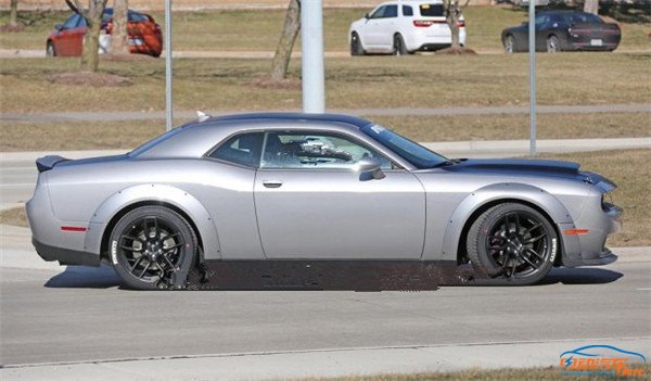 挑战者 ff25-fyecfak9673399.jpg