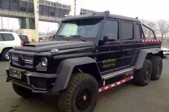 这辆价值千万的奔驰车，上牌后却变成了农村货车
