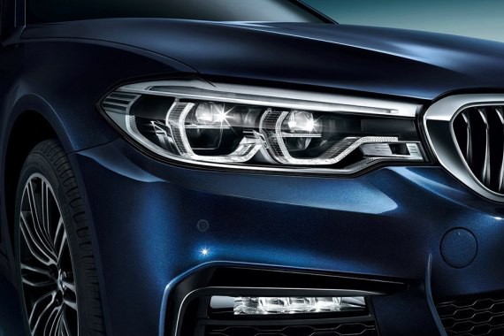 上海车展亮相 全新宝马5系长轴距版官图