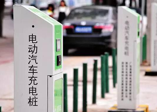 充电桩建设提速 车企为何参与兴致不高?