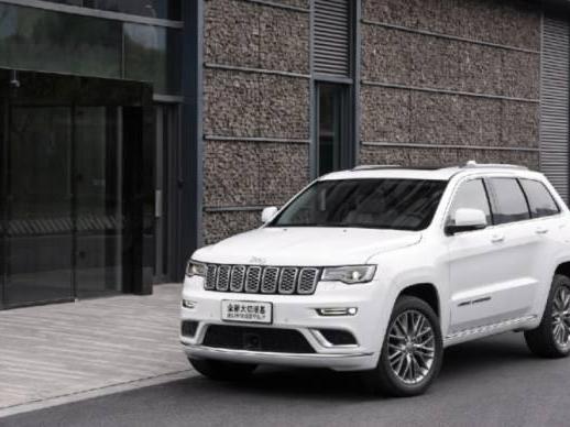 越野超奔驰 豪华碾途锐 80万买SUV的首选就.