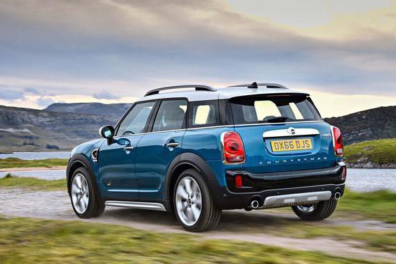 20万就能买全地形豪车，档次不输奔驰AMG！