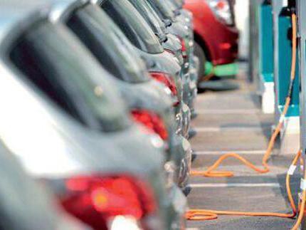 本月底新能源车指标将用尽，未使用指标将重回摇号池