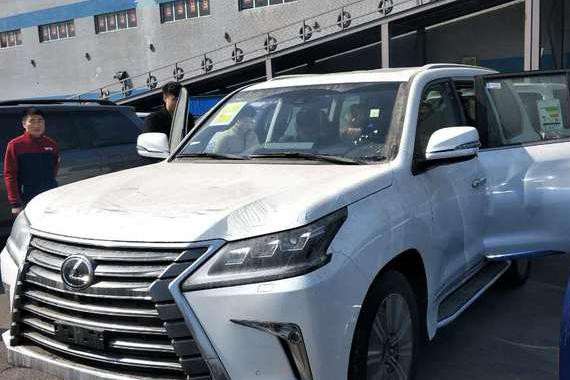 雷克萨斯LX570专属配置 AHC系统