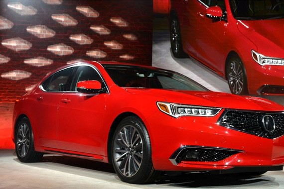 2017纽约车展：讴歌新款TLX正式亮相