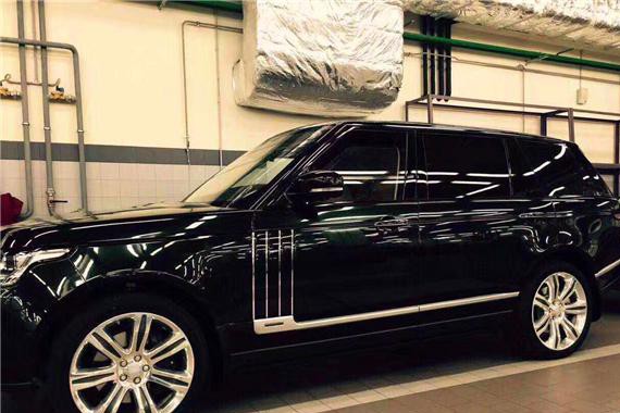 全新2017款路虎揽胜展现着除实力外的细腻一面