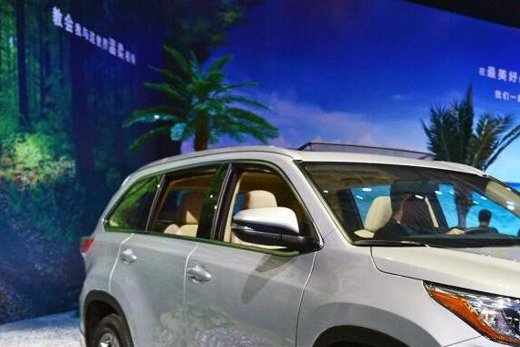 上市两年后仍然加价卖？汉兰达底气为啥这么足