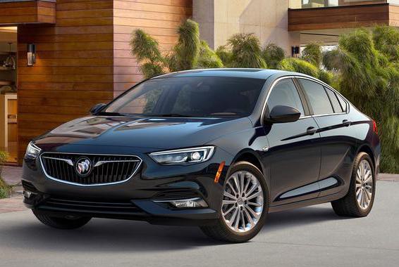 全新轿跑又长又大，能坐7个人却只卖20万，别克要火